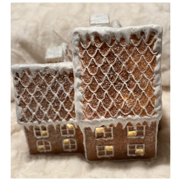NEW Gingerbread Cottage Frosted Glitter House Decor Holiday Display Frosted - Picture 9 of 9